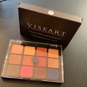 Viseart Neural Matte Milieu eyeshadow palette